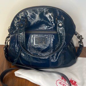 Coach | Poppy Patent Foldover Crossbody - Navy